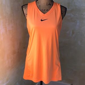 Nike Dryfit workout top